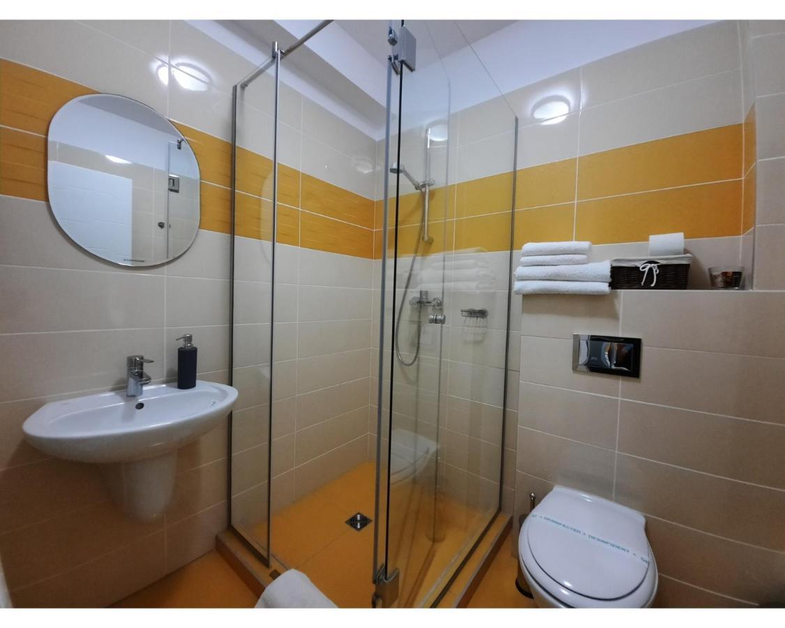 Aparthotel N.D Global Alba Iulia Exterior foto